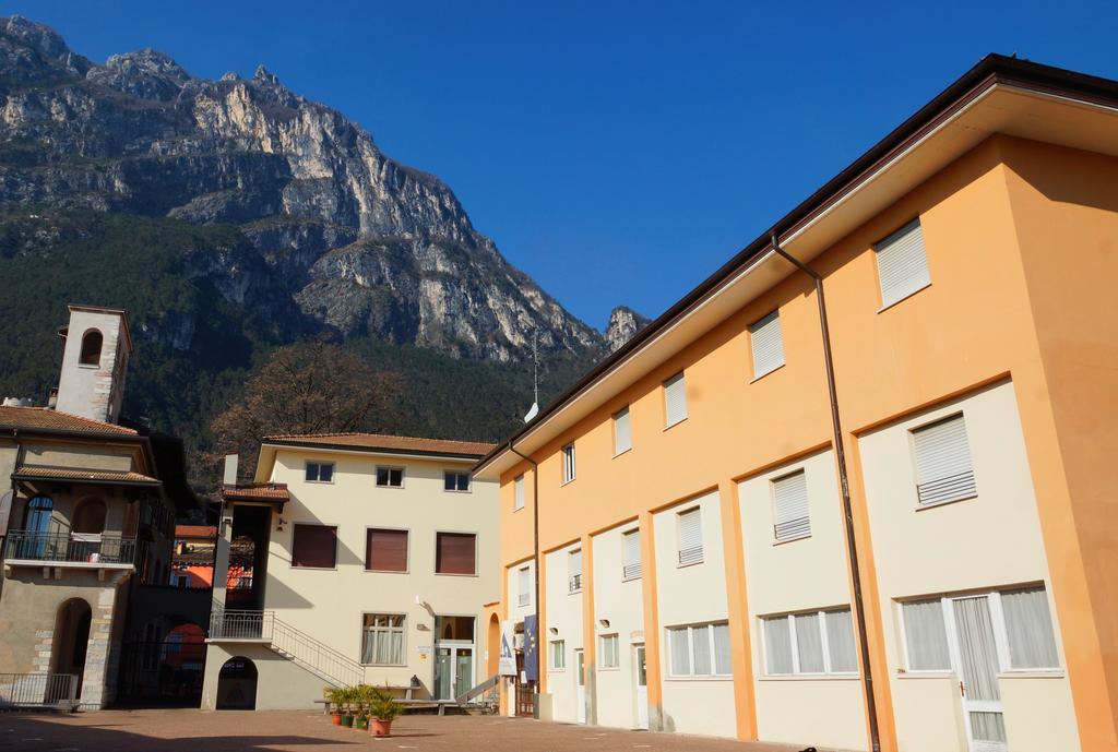 Ostello Della Gioventu Benacus Riva del Garda Extérieur photo
