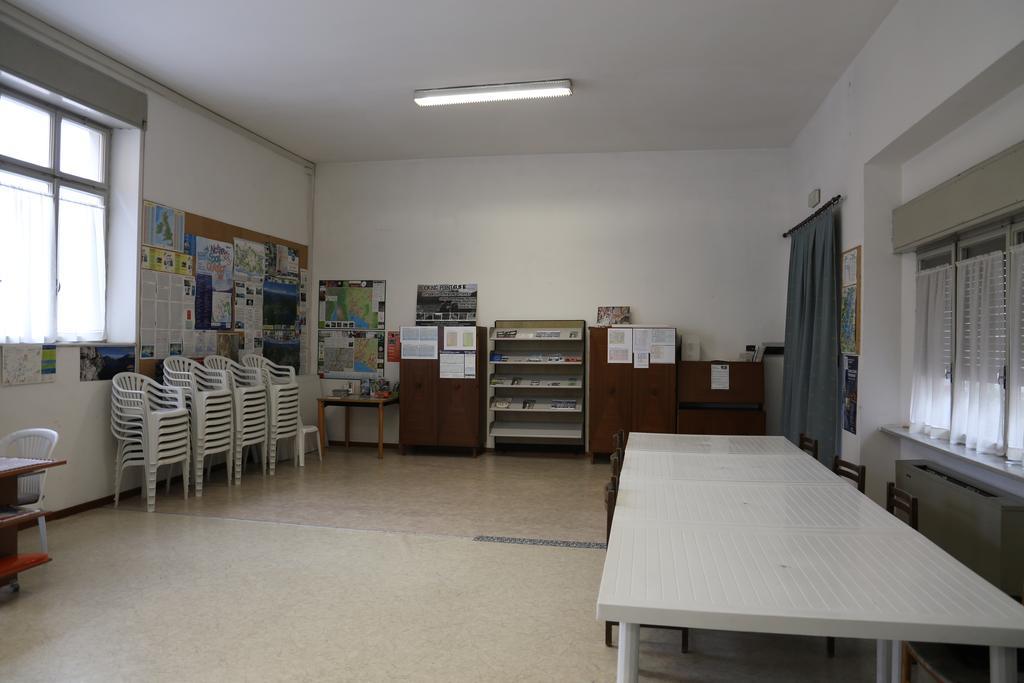 Ostello Della Gioventu Benacus Riva del Garda Extérieur photo