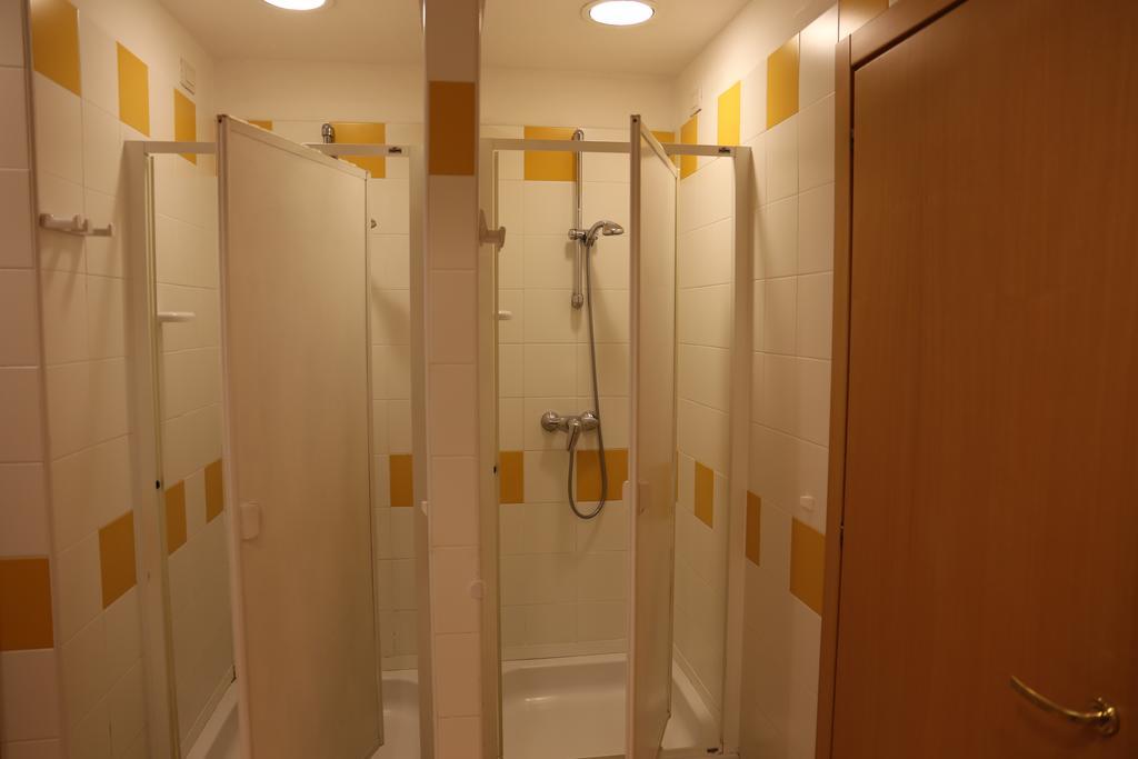 Ostello Della Gioventu Benacus Riva del Garda Extérieur photo
