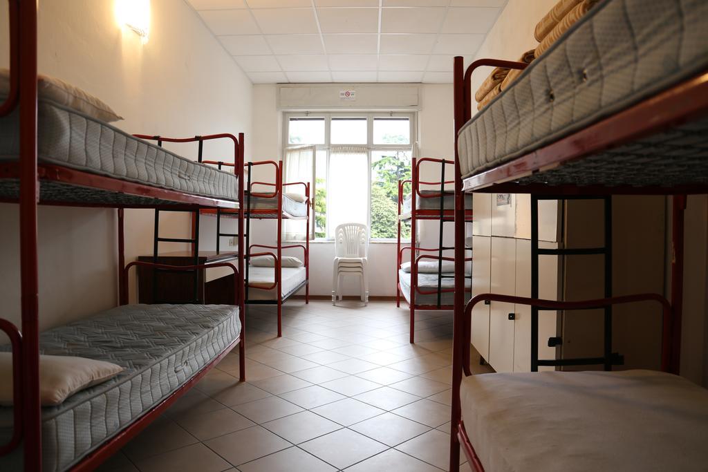 Ostello Della Gioventu Benacus Riva del Garda Extérieur photo